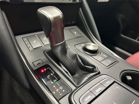 Certified 2025 Lexus IS 300 F Sport image 21