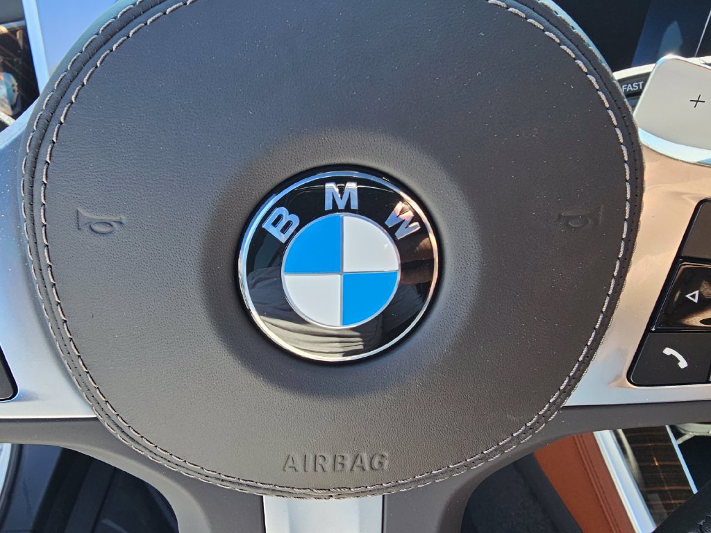 Used 2026 BMW X5 sDrive40i w/ M Sport Package RWD image 22