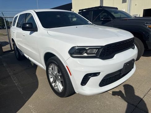 Used 2023 Dodge Durango GT AWD/4WD image 3
