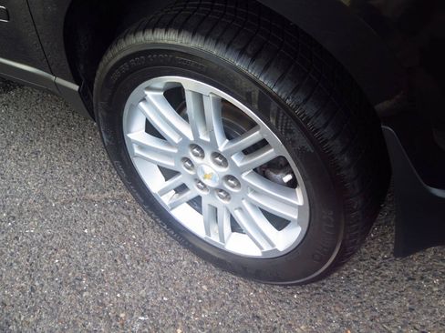 Used 2014 Chevrolet Traverse LT w/ All-Star Edition AWD/4WD image 28