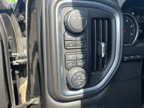 Used 2020 Chevrolet Silverado 2500 LTZ w/ LTZ Premium Package AWD/4WD image 22