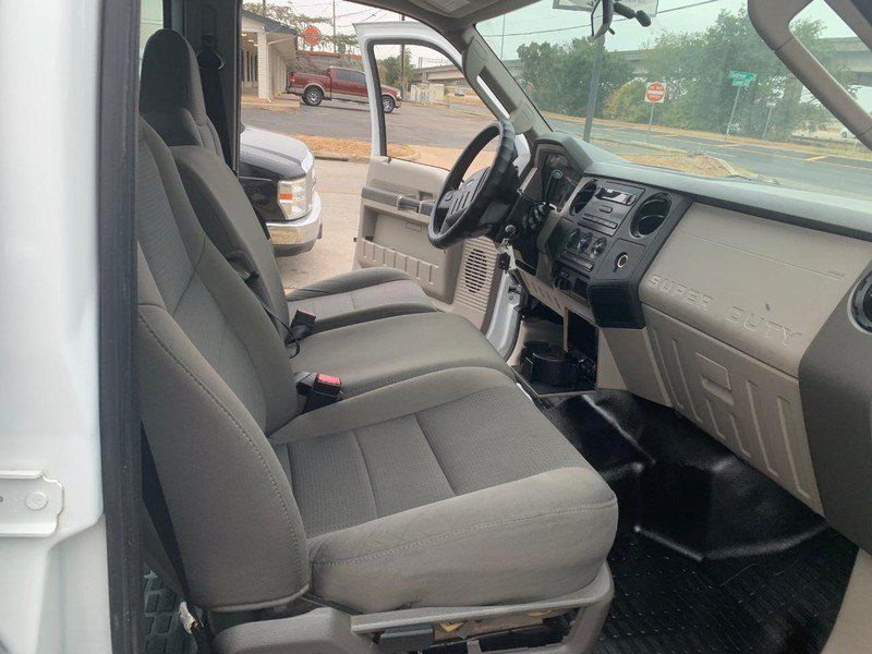Used 2010 Ford F450 XLT RWD image 9