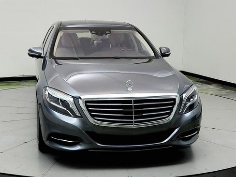 Used 2016 Mercedes-Benz S 550 Sedan image 2