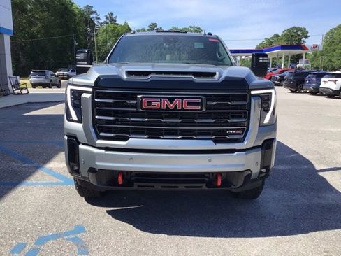 New 2026 GMC Sierra 2500 AT4 w/ AT4 Preferred Package AWD/4WD image 7