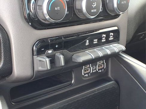 Certified 2022 RAM 1500 Big Horn AWD/4WD image 7