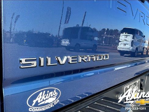 New 2026 Chevrolet Silverado 2500 LT image 14