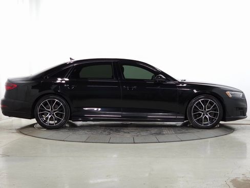 Used 2020 Audi A8 L 4.0T w/ Sport Plus Package image 9