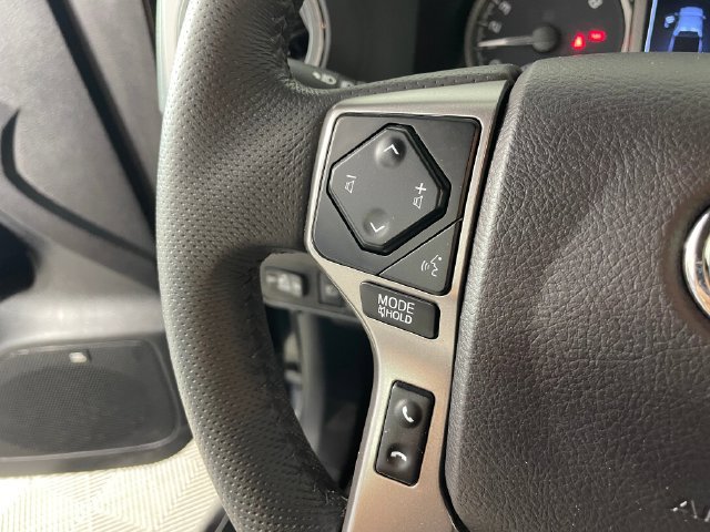 Used 2021 Toyota Tacoma Limited AWD/4WD image 14