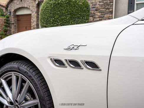 Used 2023 Maserati Quattroporte GT RWD image 57