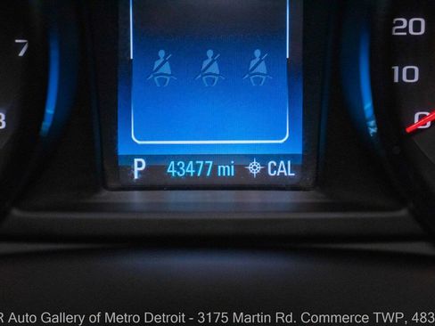 Used 2014 Chevrolet SS RWD image 18