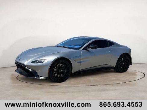 Used 2023 Aston Martin V8 Vantage Coupe RWD image 7