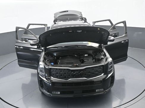 Used 2022 Kia Telluride SX w/ SX Prestige Package image 87