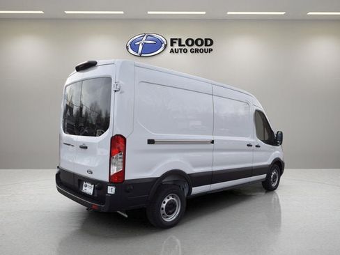 New 2026 Ford Transit 250 148 Medium Roof RWD image 2