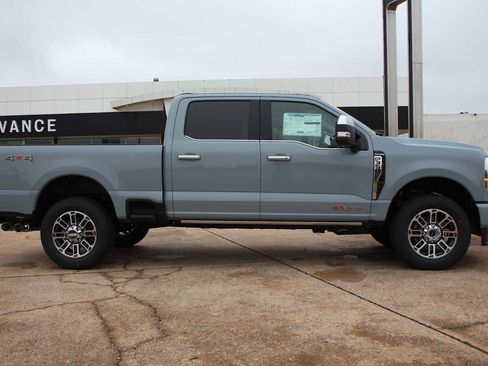 New 2026 Ford F350 Platinum w/ Platinum Plus Package image 13