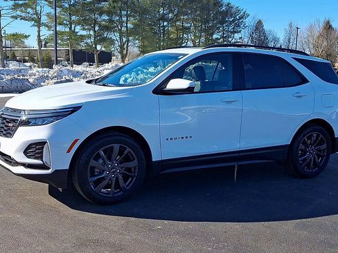 Certified 2023 Chevrolet Equinox RS w/ RS Leather Package image 7