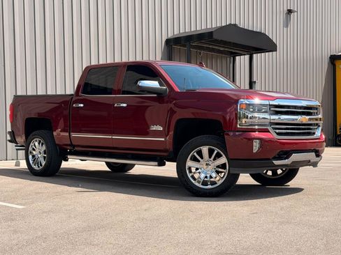 Used 2016 Chevrolet Silverado 1500 High Country RWD image 3