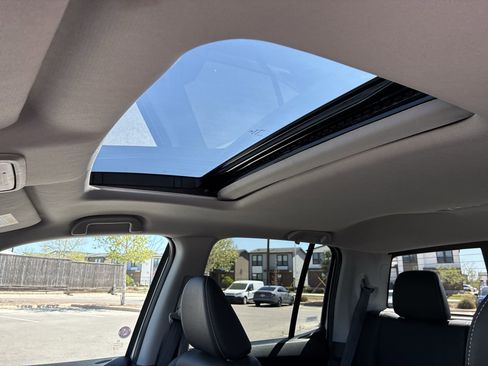 Certified 2025 Honda Ridgeline RTL image 20