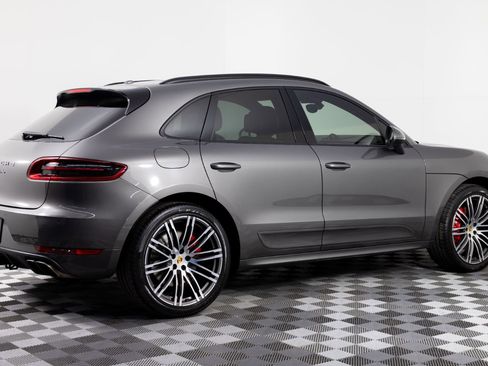 Used 2016 Porsche Macan Turbo image 8