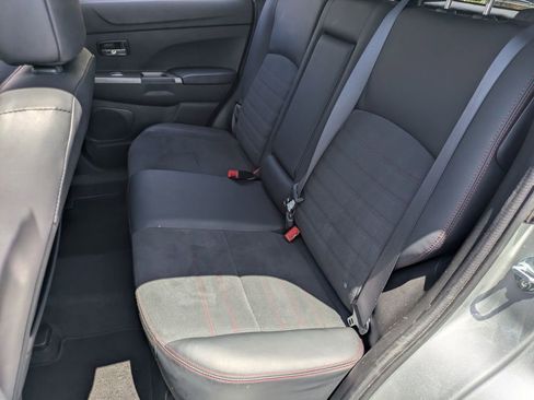 Used 2025 Mitsubishi Outlander Sport SE AWD/4WD image 26