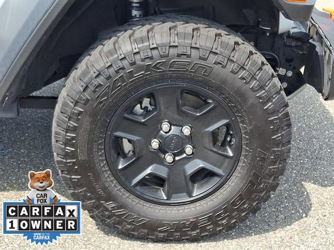 Used 2021 Jeep Gladiator Mojave AWD/4WD image 8