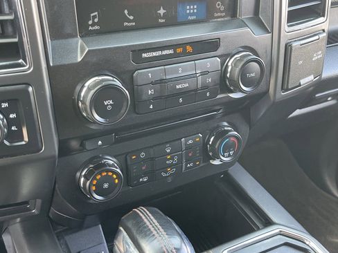 Used 2018 Ford F150 XLT w/ Equipment Group 302A Luxury AWD/4WD image 28