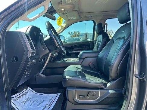 Used 2018 Ford Expedition Max Platinum AWD/4WD image 9