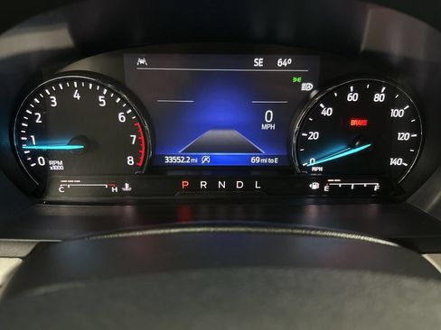 Used 2023 Ford Explorer XLT w/ Equipment Group 202A AWD/4WD image 27