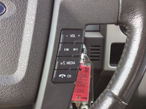 Used 2013 Ford F150 XLT w/ Mid Equipment Group image 22