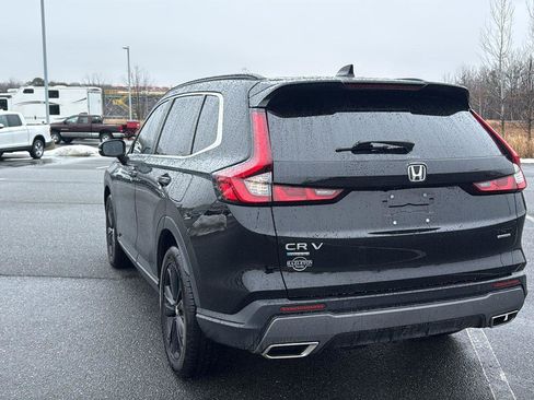 Used 2024 Honda CR-V Sport Touring image 9