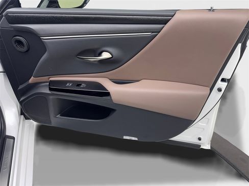 Used 2023 Lexus ES 350 w/ Premium Package image 48