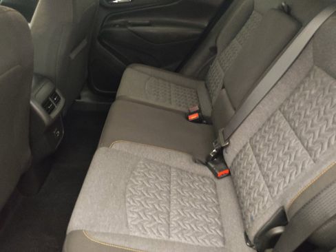 Used 2024 Chevrolet Equinox LT w/ LPO, Blackout Package AWD/4WD image 18