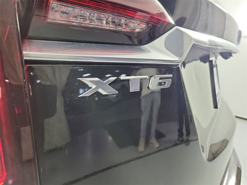 Certified 2023 Cadillac XT6 Premium Luxury w/ Technology Package image 6