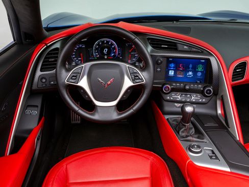 Used 2014 Chevrolet Corvette Stingray Convertible w/ 3LT Preferred Equipment Group image 28