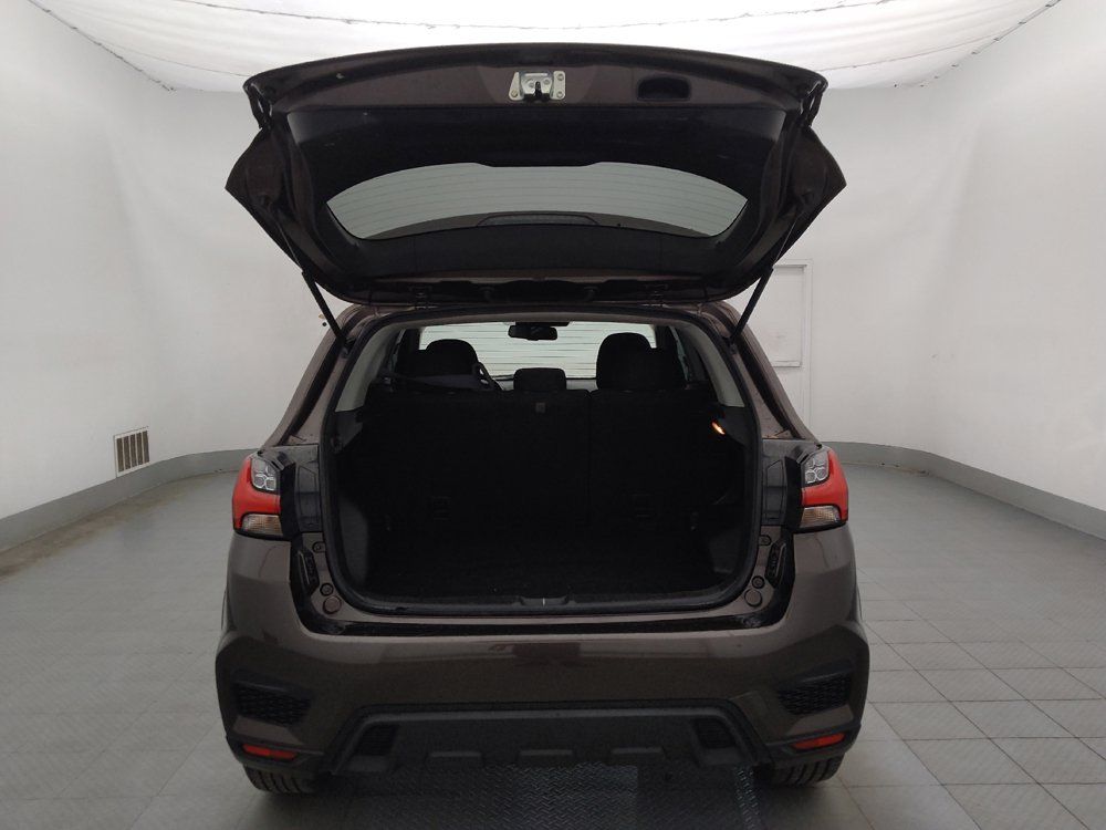 Used 2021 Mitsubishi Outlander Sport SE FWD image 29