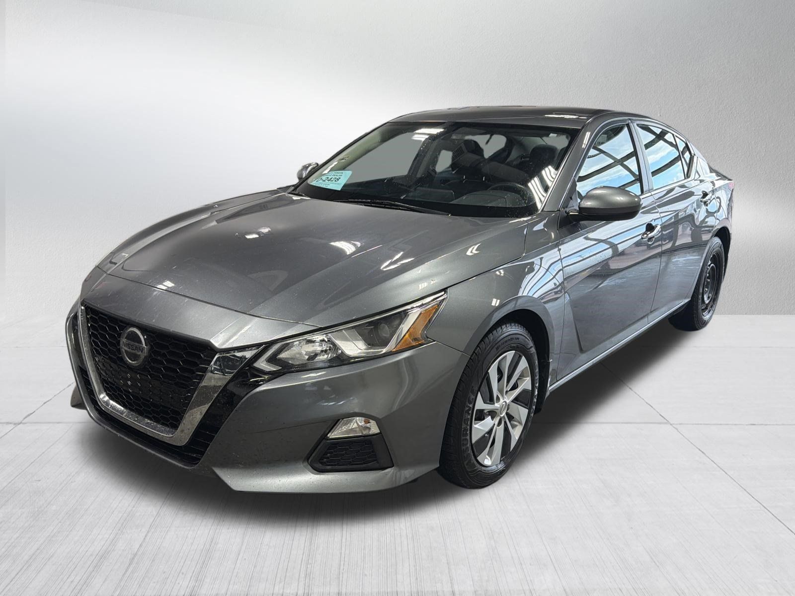 Used 2019 Nissan Altima 2.5 S AWD/4WD image 3