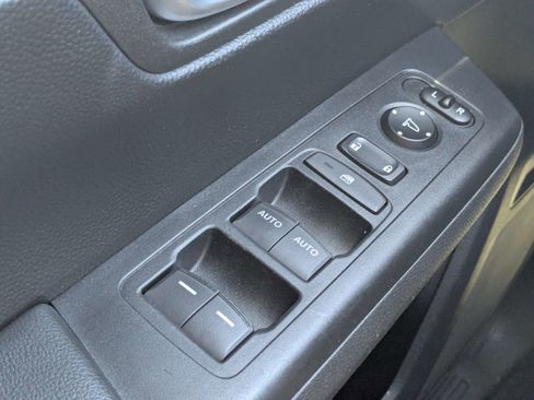 Used 2024 Honda CR-V EX image 29