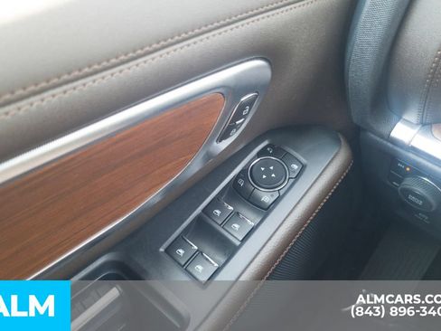 Used 2025 Ford Expedition King Ranch AWD/4WD image 33