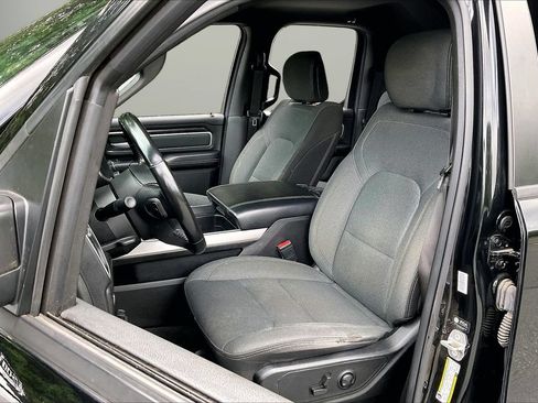 Used 2022 RAM 1500 Big Horn AWD/4WD image 20