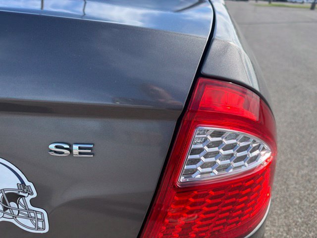 Used 2012 Ford Fusion SE FWD image 8