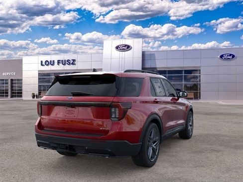 New 2026 Ford Explorer ST-Line w/ ST-Line Street Pack AWD/4WD image 9