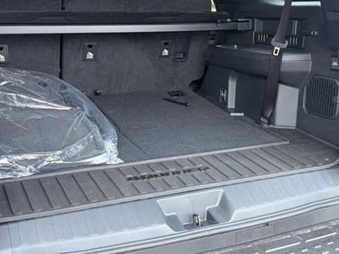 New 2026 Toyota 4Runner Limited AWD/4WD image 27
