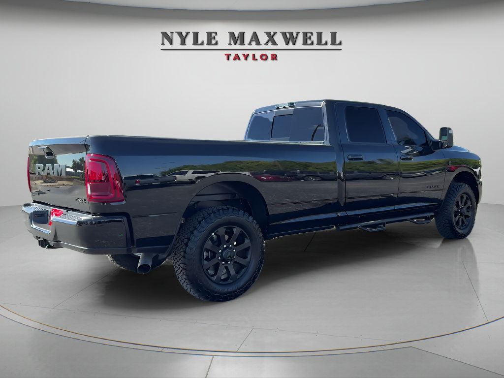 Used 2026 RAM 3500 Laramie AWD/4WD image 5