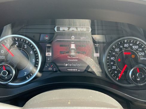 Used 2019 RAM 1500 Big Horn AWD/4WD image 13
