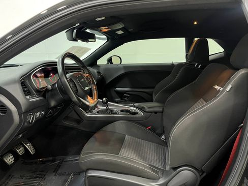 Used 2020 Dodge Challenger SRT Hellcat RWD image 11
