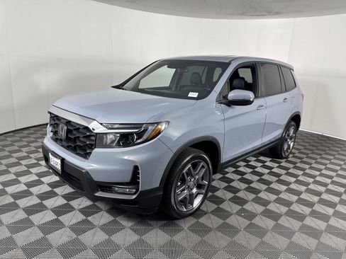 Used 2023 Honda Passport EX-L image 8