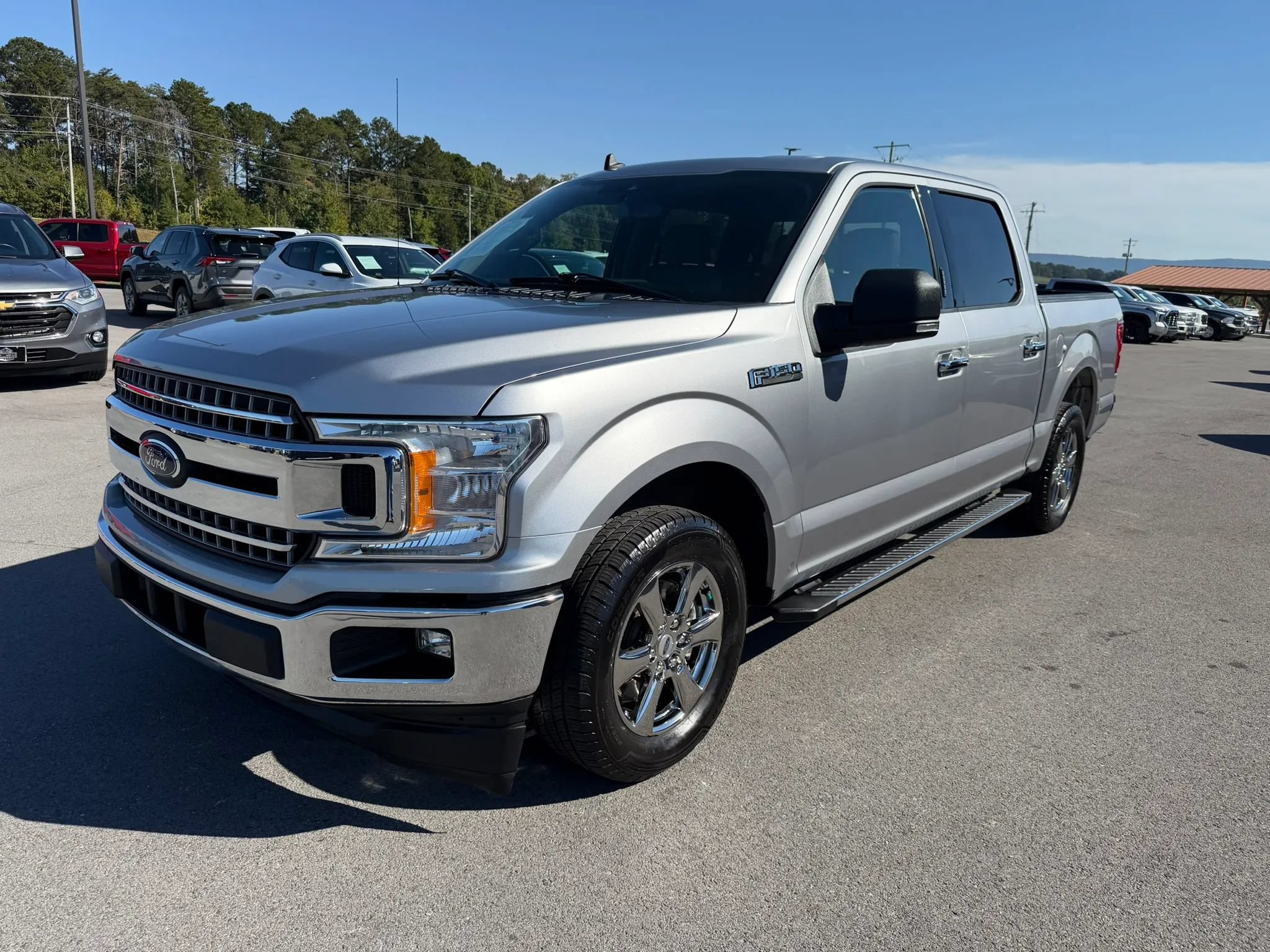 Used 2020 Ford F150 XLT w/ Equipment Group 302A Luxury RWD image 2