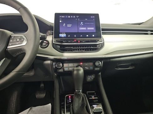 Certified 2024 Jeep Compass Limited image 19