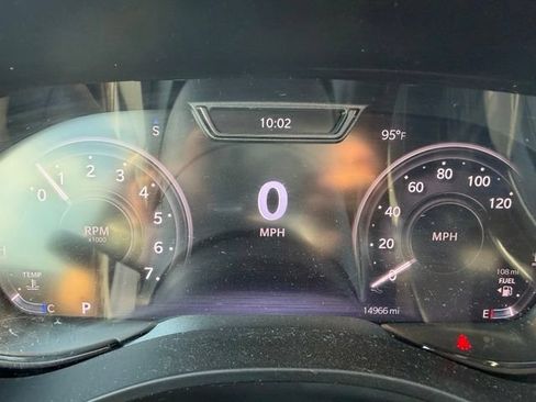 Used 2024 RAM 1500 Limited AWD/4WD image 19