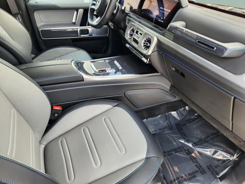 Used 2025 Mercedes-Benz G 580 w/ EQ Technology image 29