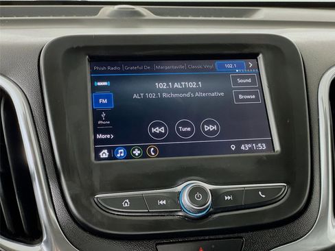 Used 2019 Chevrolet Equinox LT image 18